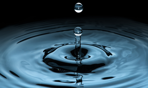 Entdecke die Vorteile von selbstdestilliertem Wasser für deinen Alltag 