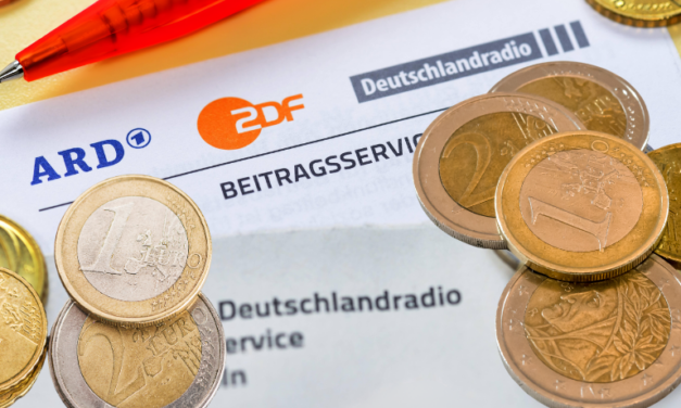 GEZ-Befreiung für Senioren: So kannst du Rundfunkgebühren sparen 